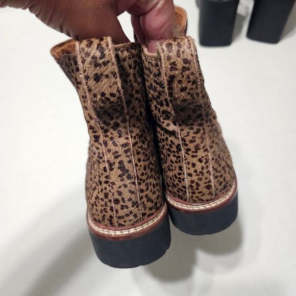 MADEWELL The Citywalk Lugsole Chelsea Boot in Calf Hair - Picture 3 of 7